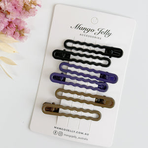 Gloss wavy hair clips