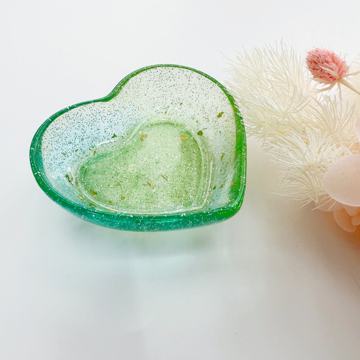 Minty Love Hart trinket tray (Small size R09)