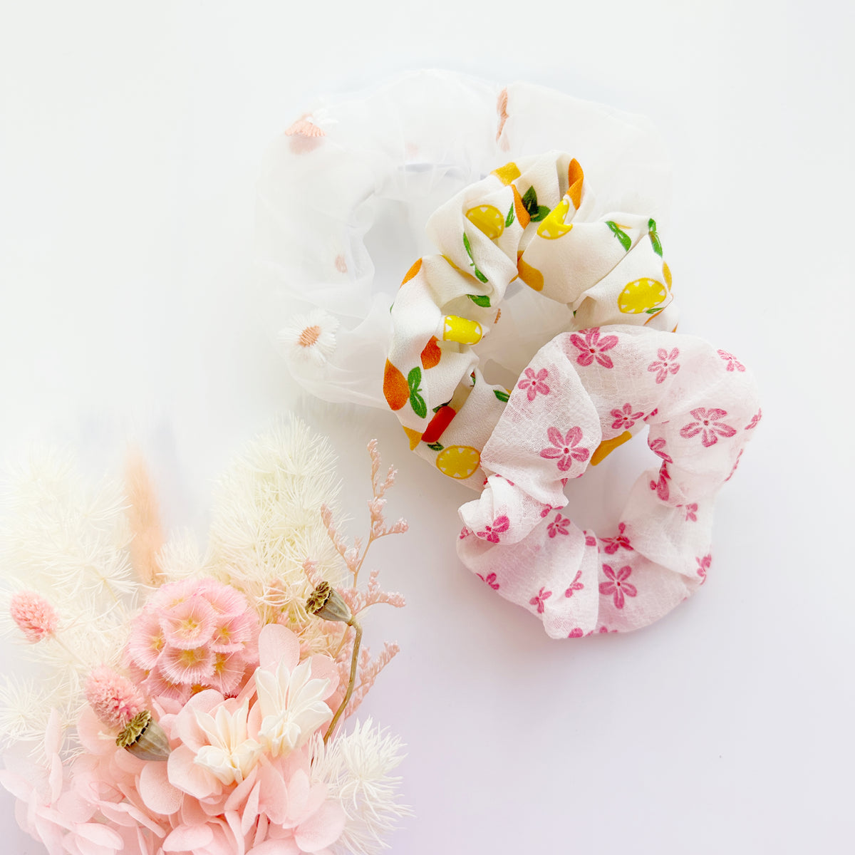 Scrunchies bundles - peach pink daisy
