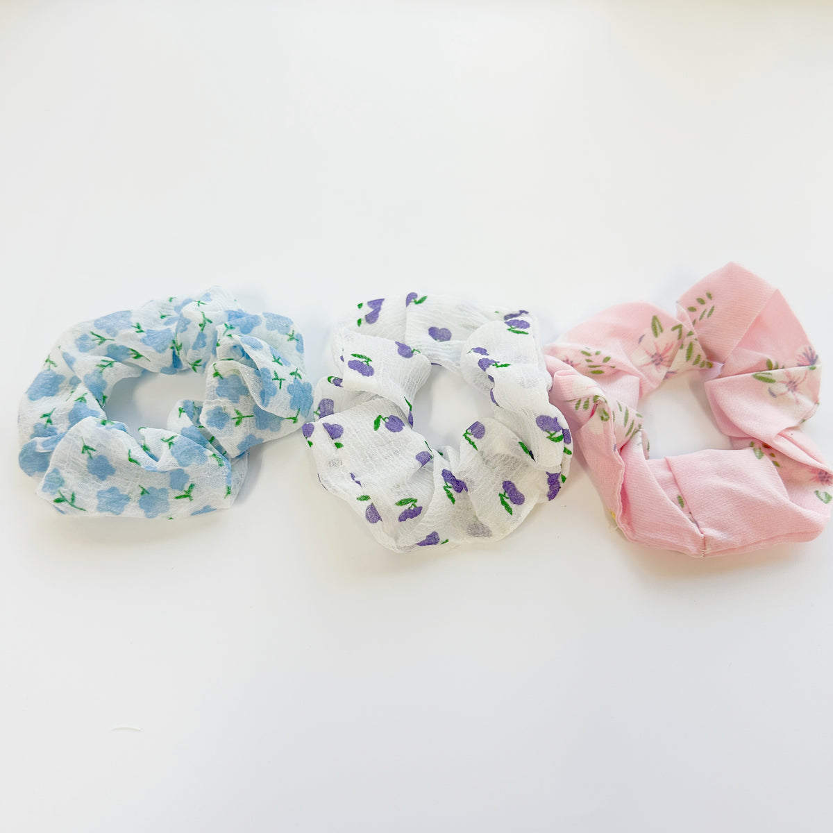 Scrunchies bundles - blue little flowers