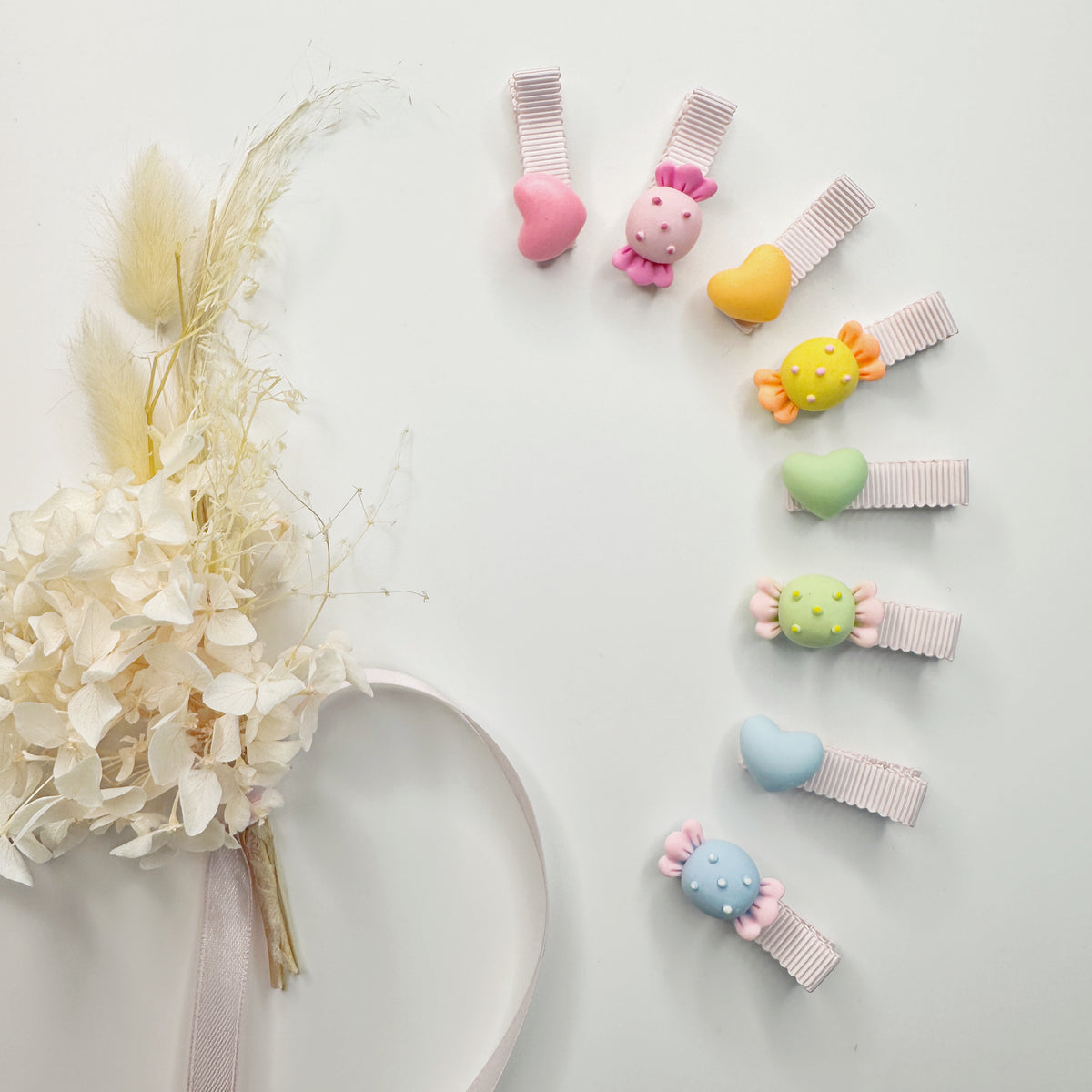 Candy Brights Handmade Collection - Laced hair clips