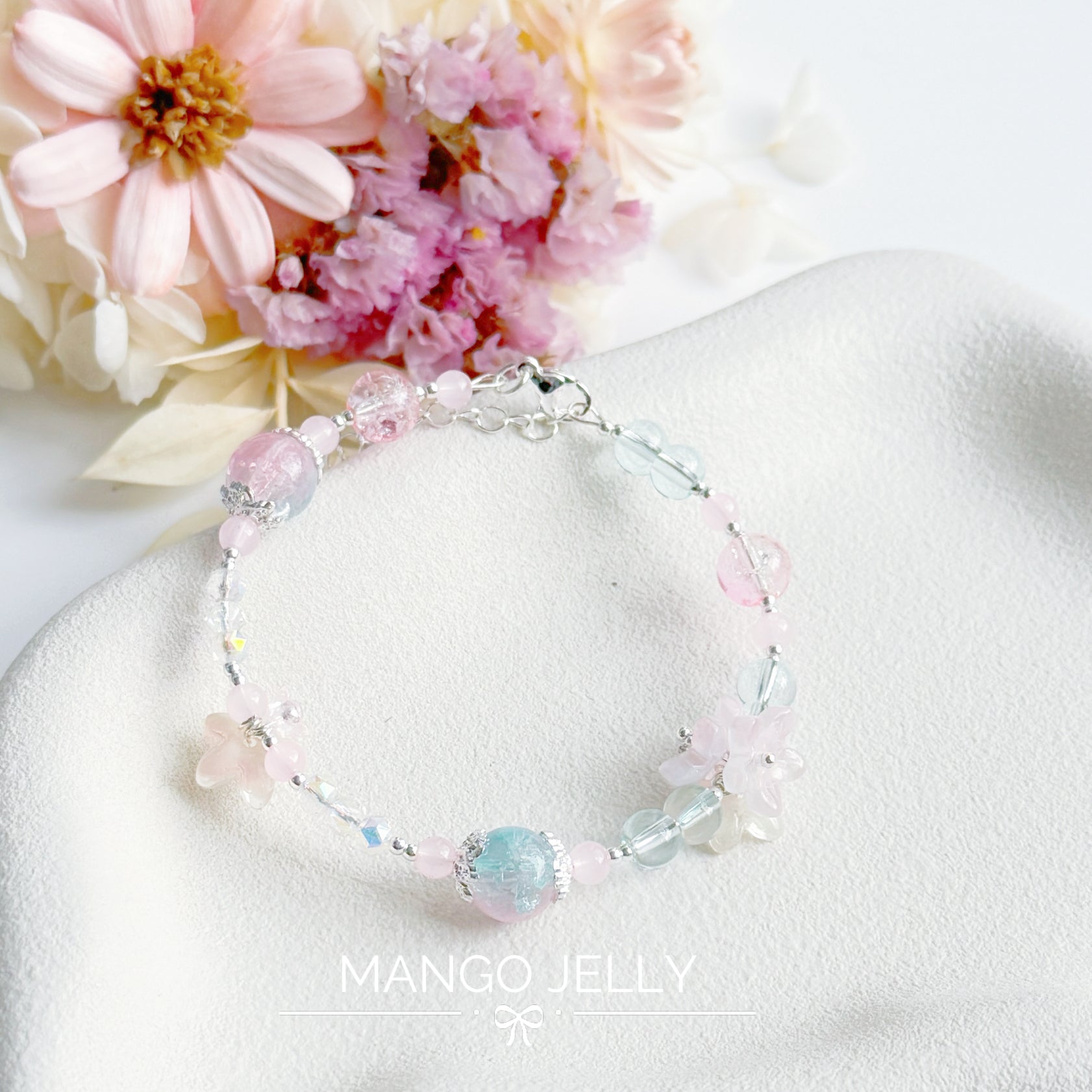 Floral Canvas - bracelet