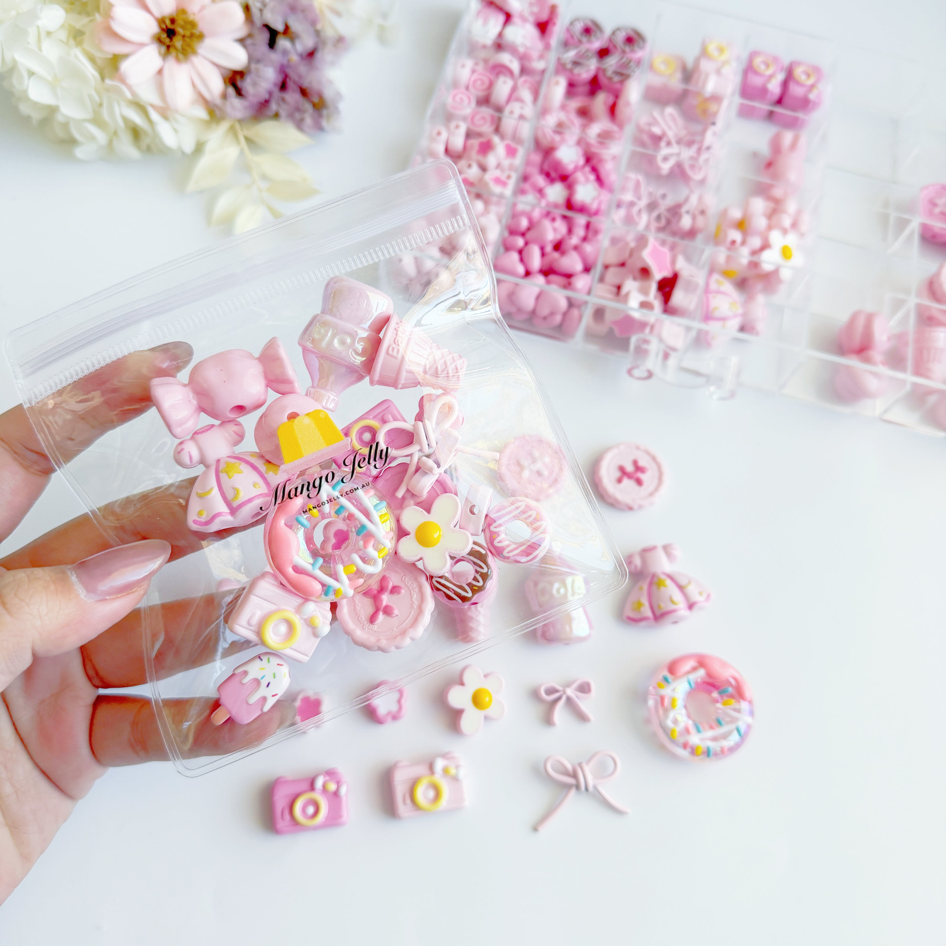 Pink Bead Tray - cute 19 pieces