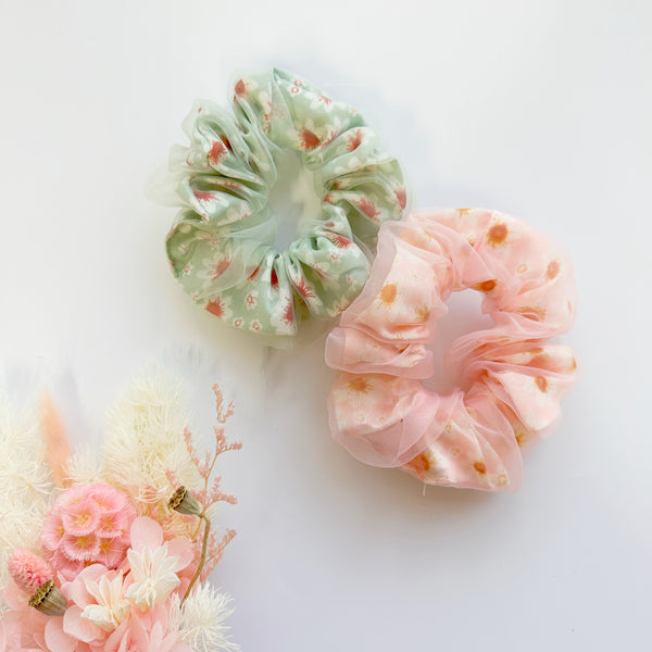 Double layouts daisy scrunchies - Pink