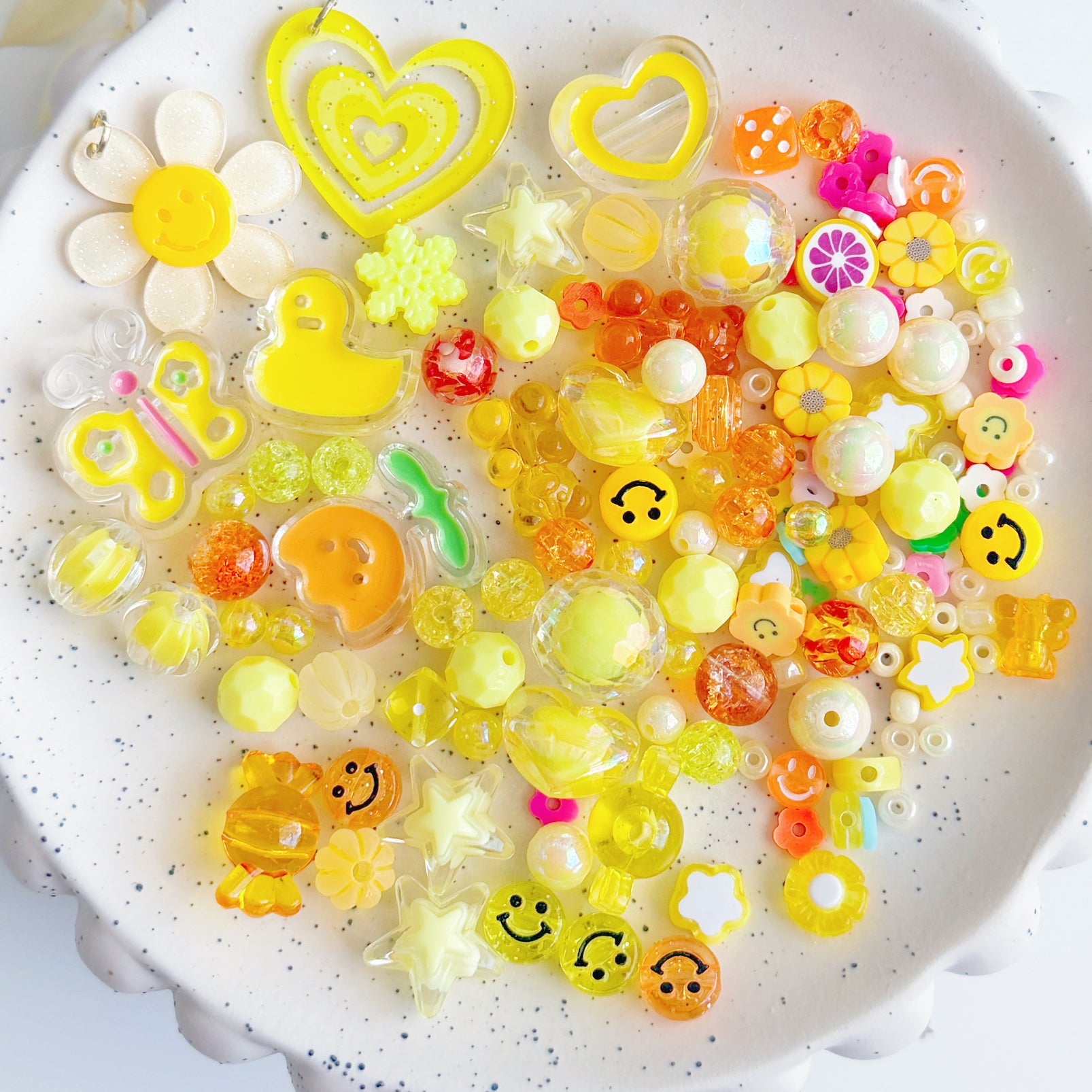Yellow Bead Soup Mix (60g) + 2 Bonus Charms