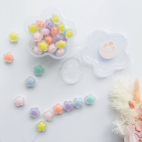 Daisy Tub assorted beads - Candy flowers (frosted acrylic)